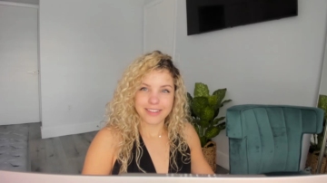Theislandgirl  17-08-2021 whore Female